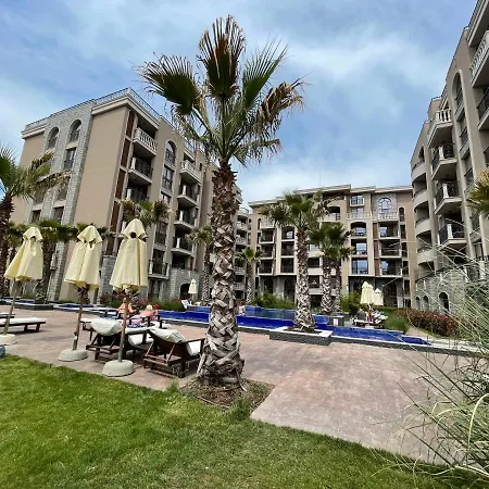 Sunny Apartments Cascada Апартамент *